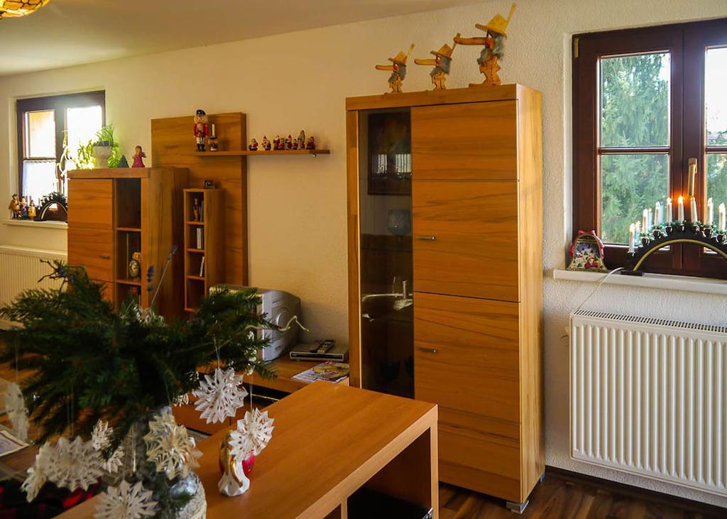 Ferienwohnung Am Elberadweg Δρέσδη Δωμάτιο φωτογραφία